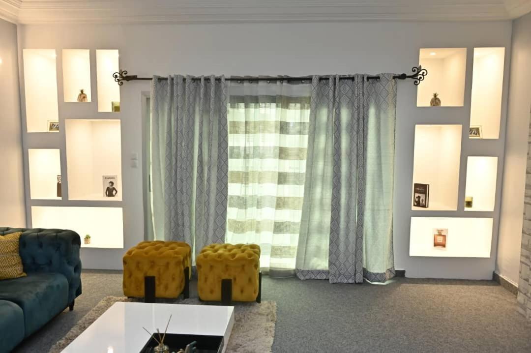 דואלה Appartement Cosy Gold Bonapriso מראה חיצוני תמונה