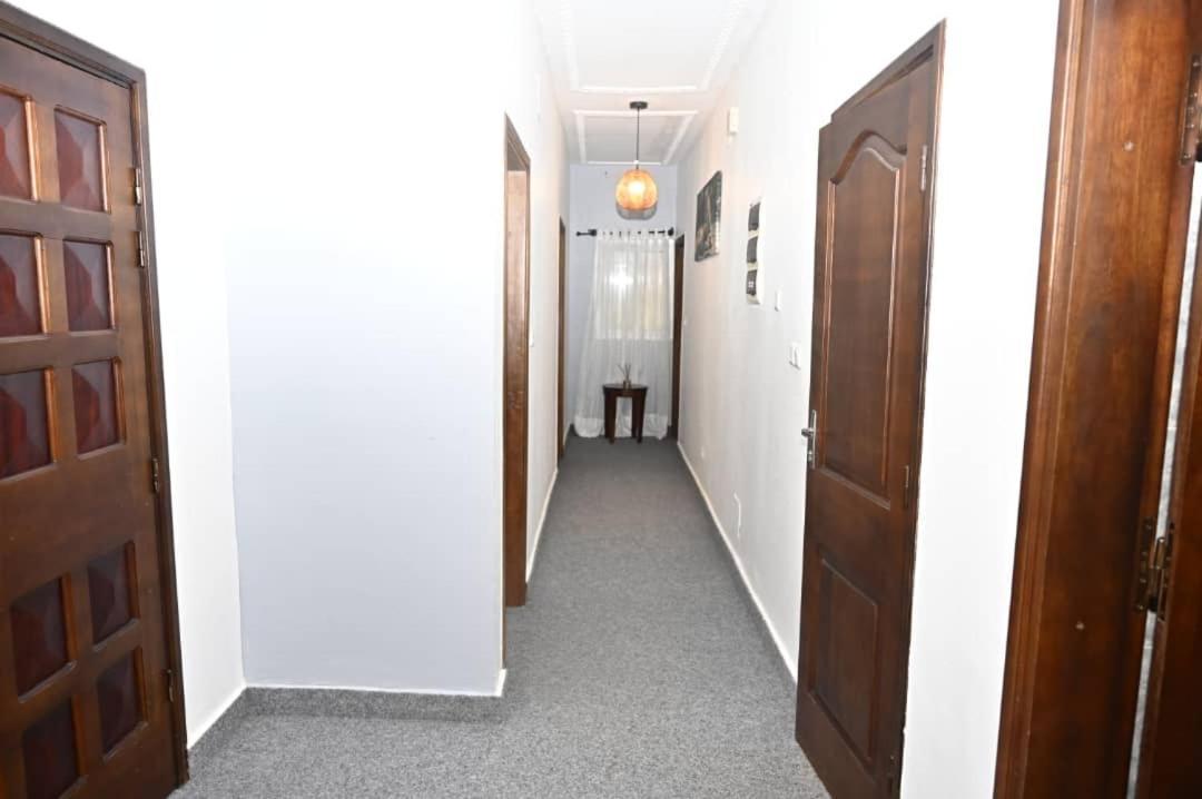 דואלה Appartement Cosy Gold Bonapriso מראה חיצוני תמונה