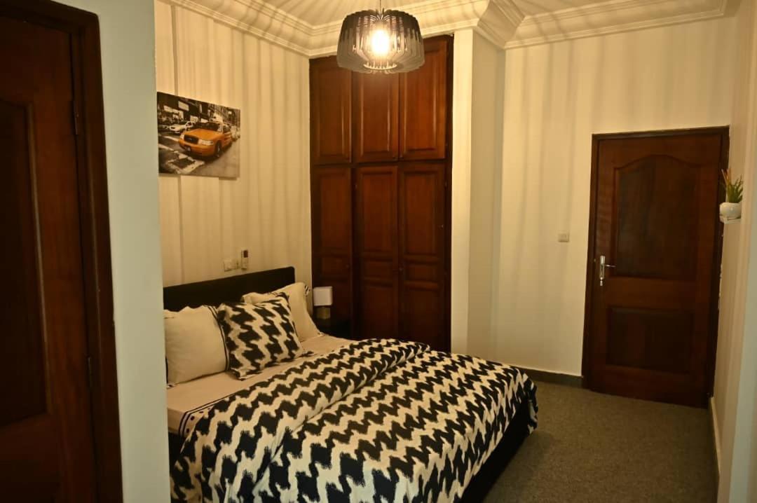 דואלה Appartement Cosy Gold Bonapriso מראה חיצוני תמונה