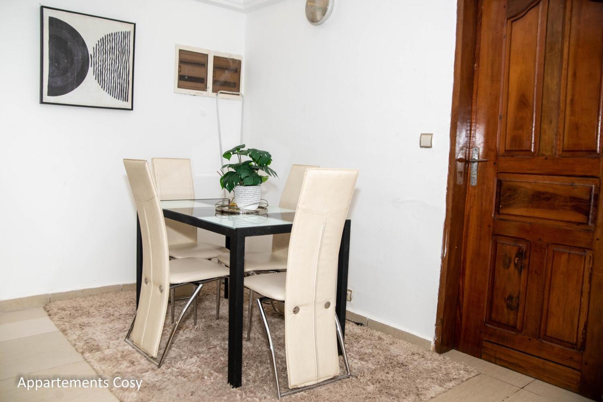 דואלה Appartement Cosy Gold Bonapriso מראה חיצוני תמונה